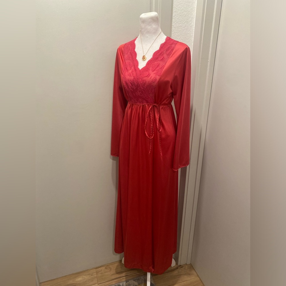 VTG Gilead 70s Fuchsia Hot Pink Deep V-Neck Lace Trim Maxi Wrap Dress Robe - S - Picture 3 of 16
